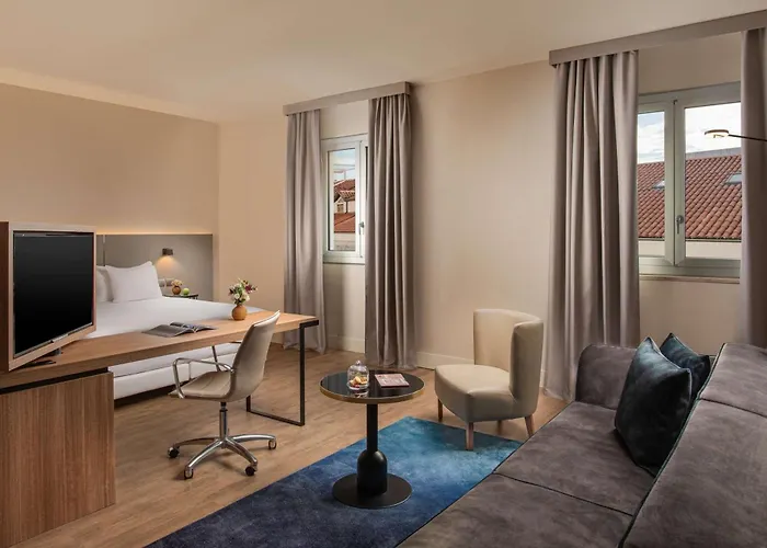 فندق Nh ترييستي