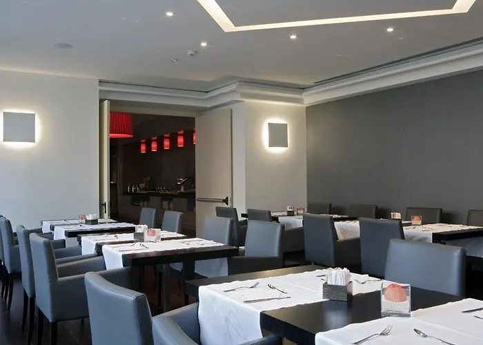 Nh 4* ترييستي