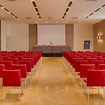 Szálloda Nh 4*