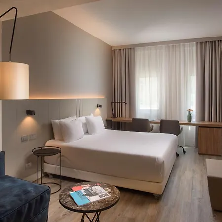 Hotel Nh Trieste