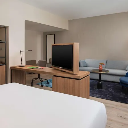 Nh Hotel
