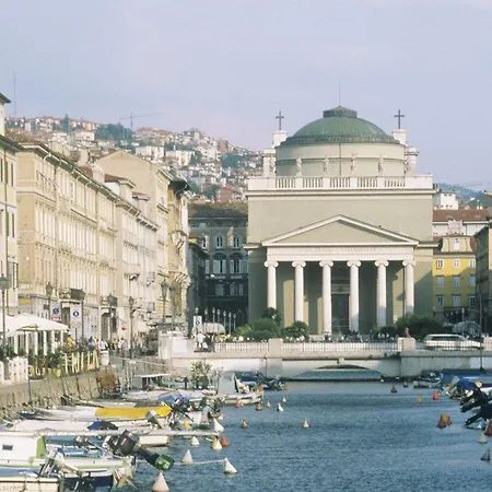 Nh特里斯特酒店 酒店 4*