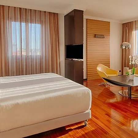 Nh Hotel 4*